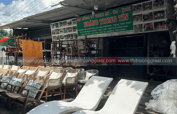 Cửa hàng bàn ghế giả mây uy tín