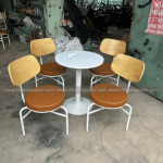 Bàn ghế Sắt BGS008