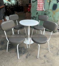Bàn ghế Sắt BGS008